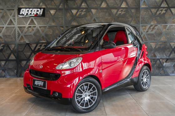 SMART FORTWO 1.0 COUPÊ TURBO 12V GASOLINA 2P AUTOMÁTICO SMART FORTWO 1.0 COUPÊ TURBO 12V GASOLINA 2P AUTOMÁTICO